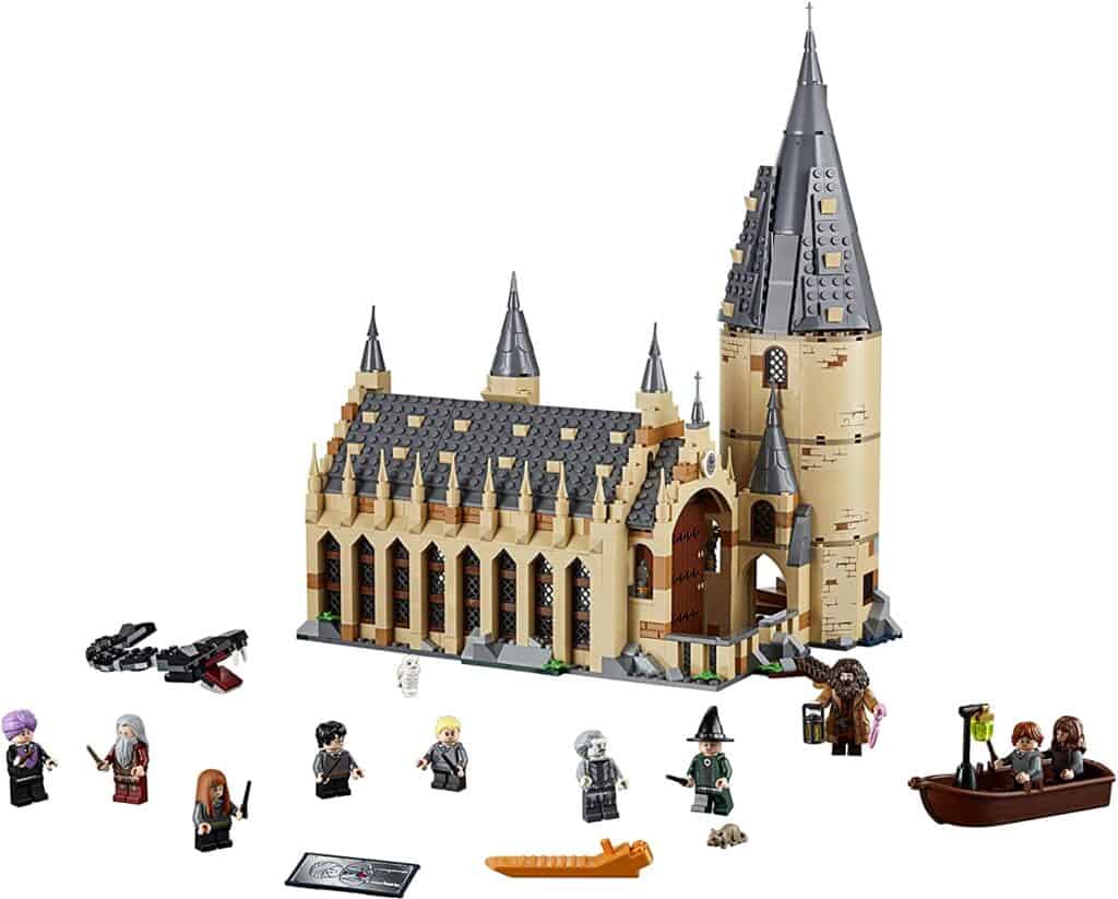 Vista del LEGO Harry Potter Hogwarts Castle con sus zonas icónicas