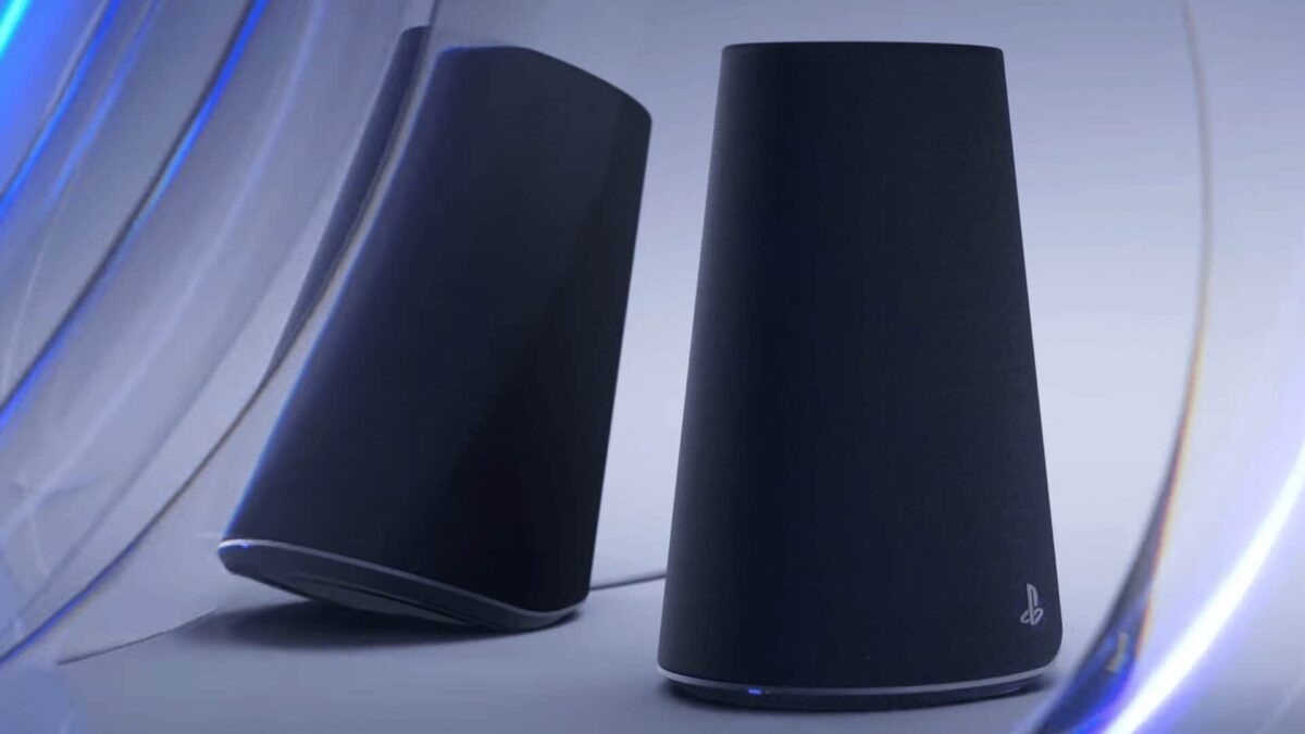 Pulse Elevate en configuración de sobremesa junto a PS5.