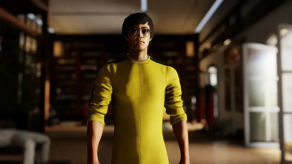 Agente 47 y Bruce Lee juntos en la misión The Infiltrator de Hitman World of Assassination.