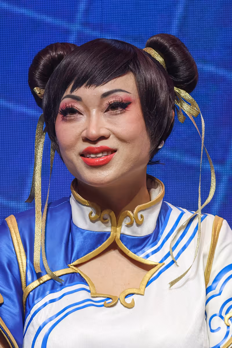 Yaya Han, referente global del cosplay desde hace más de una década, es la anfitriona oficial del campeonato.