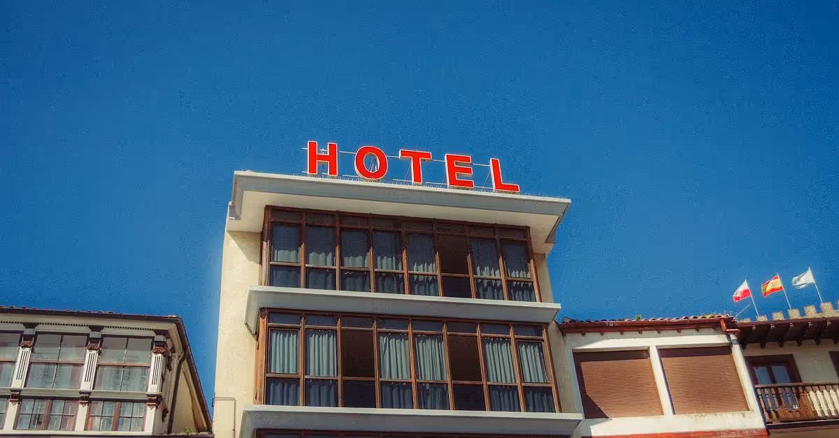 Catalonia Hotels: refinancia deuda por 383 millones de euros