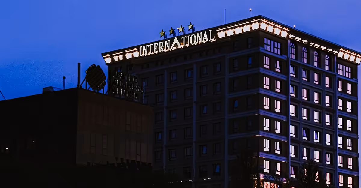 Catalonia Hotels Resorts refinancia 383 millones de euros
